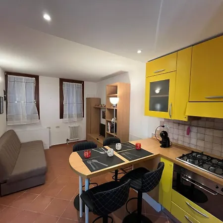 Apartment Ca'dei Nonni Canal View Venice