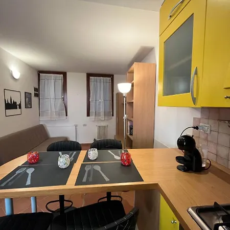 Apartment Ca'dei Nonni Canal View Venice
